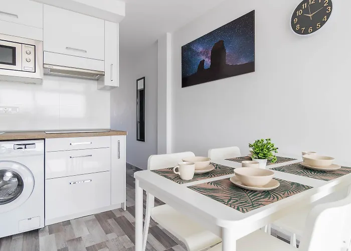 Blue Sky, Vista Oceano Apartment *